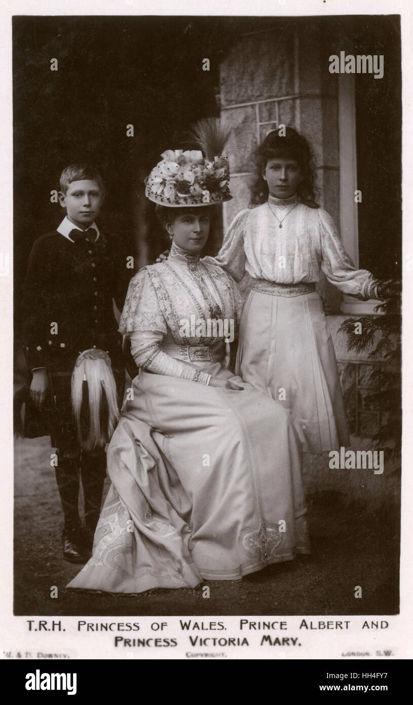 Mary, Princess of Wales with Prince Albert and Princess Mary Stock Photo Alamy