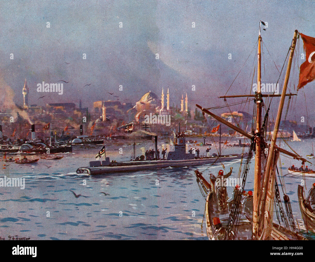 WW1 - Istanbul - Golden Horn - A German U-boat welcomed Stock Photo