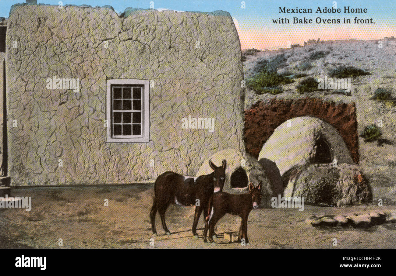 Adobe House - Mexico - Bake Ovens and Mules Stock Photo