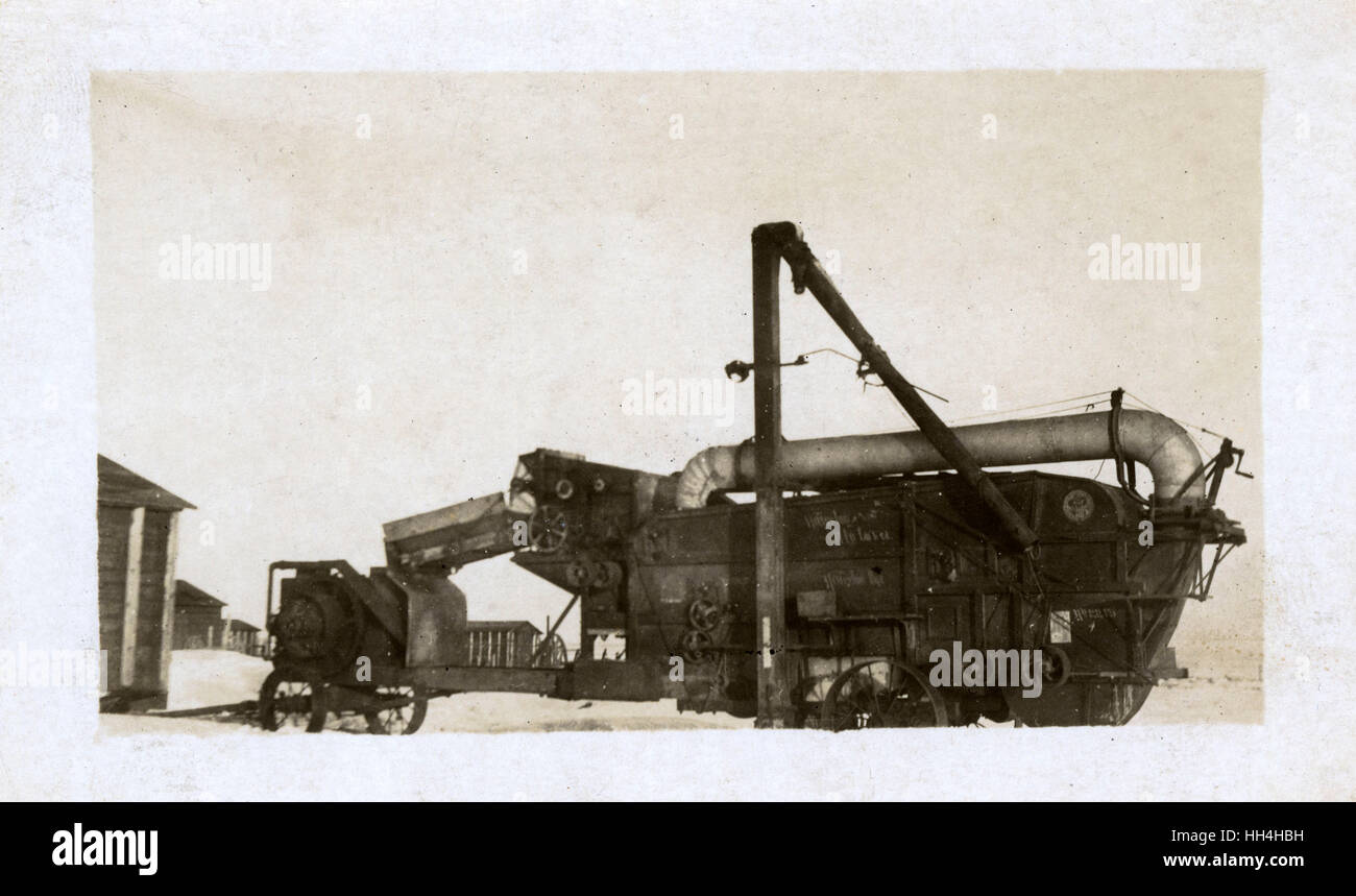 Waverley threshing machine hi-res stock photography and images - Alamy