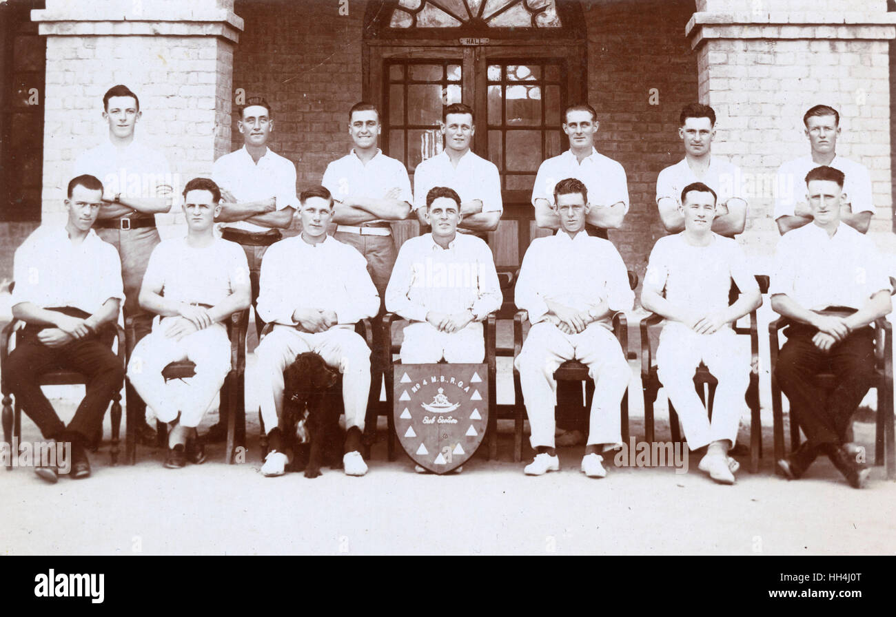 Group photo, No. 4 Mountain Battery RGA cricket team, India Stock Photo