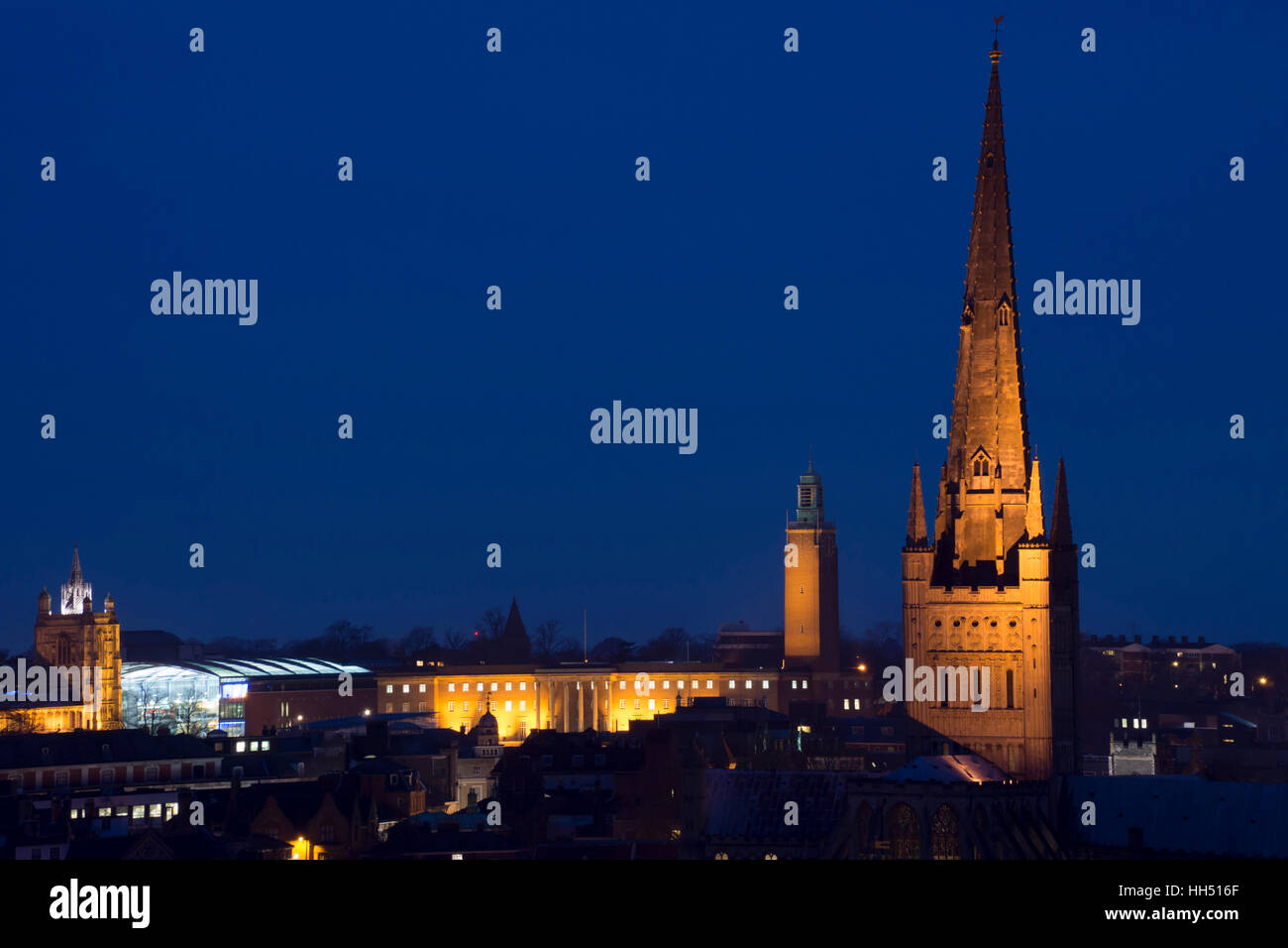 Europe, UK, England, Norfolk, Norwich Cathedral twilight landscape Stock Photo