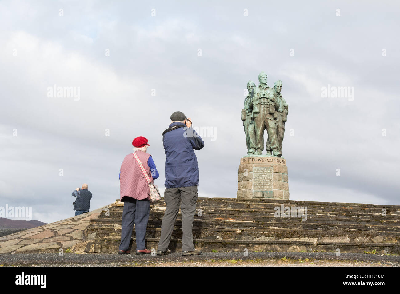 Commando Memorial, Spean Bridge, Fort William, Scotland, UK - elderly couple taking photographs Stock Photo
