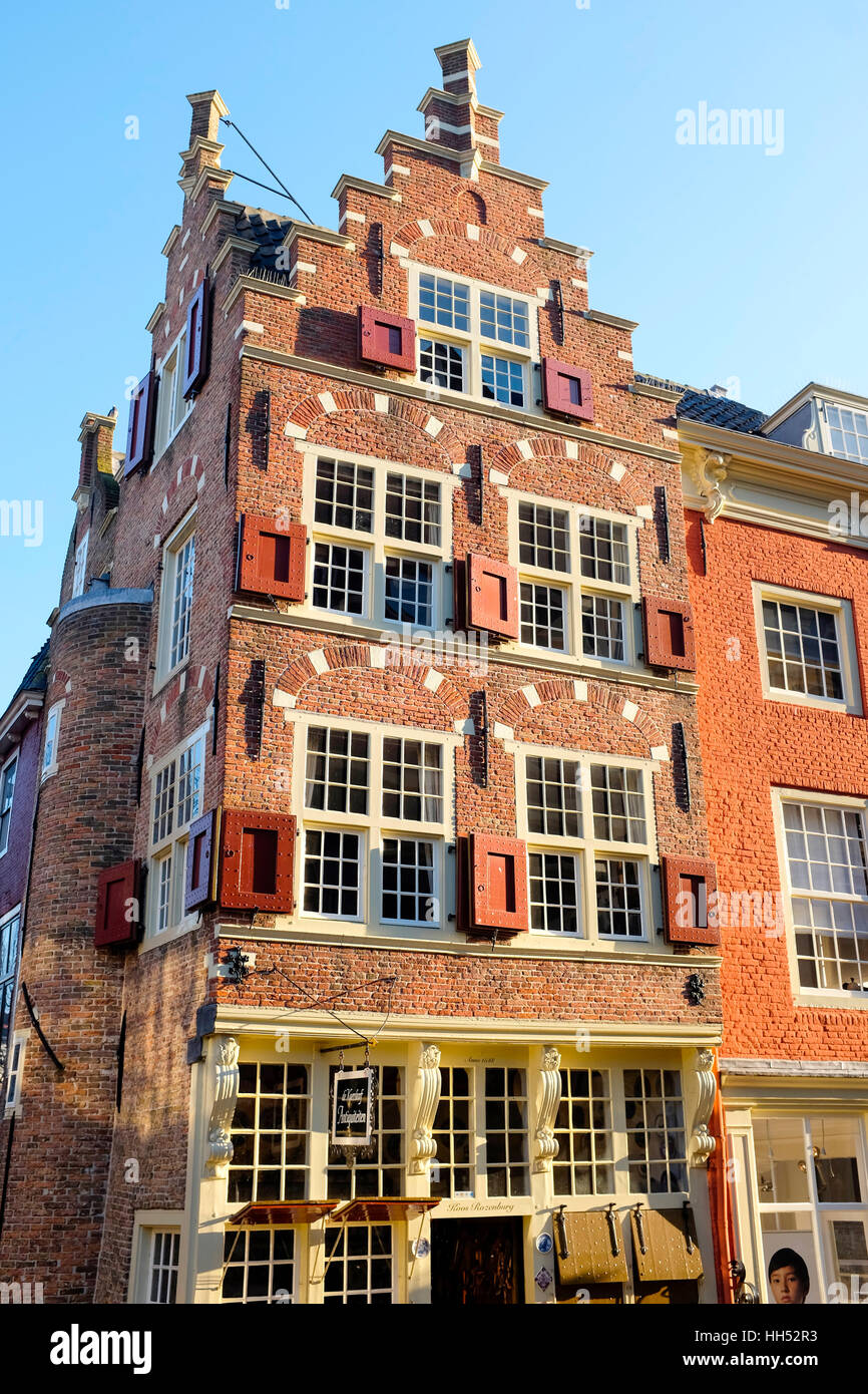 Shopping for delft hires stock photography and images Alamy