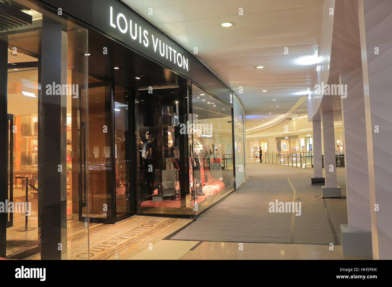 Interior View Louis Vuitton Store Shopping Mall Nanjing City East – Stock  Editorial Photo © ChinaImages #240973506