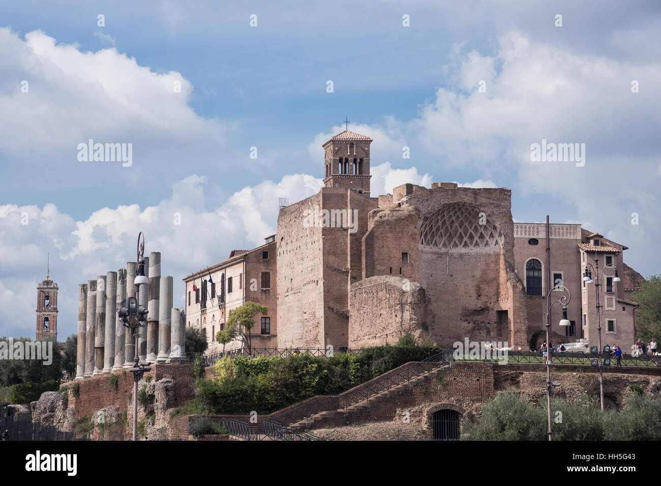 The ruins of ancient rome hi-res stock photography and images - Alamy
