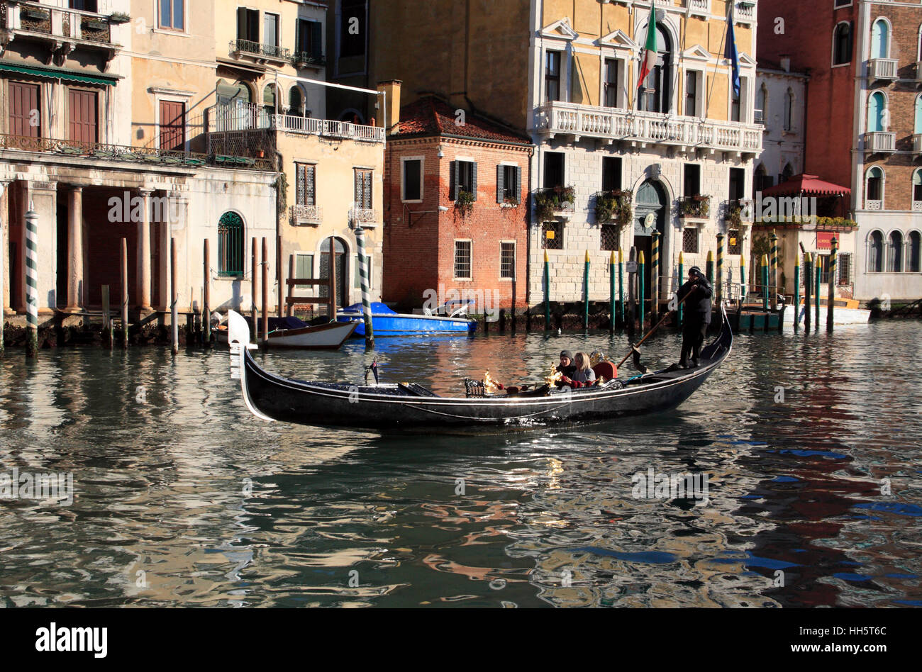 A gondola on the Grand Canal in Venice, Italy Stock Photo - Alamy