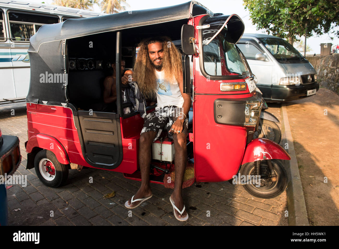 Tutul Driver Sri lankan tuk tuk driver hi-res stock photography and images - Alamy