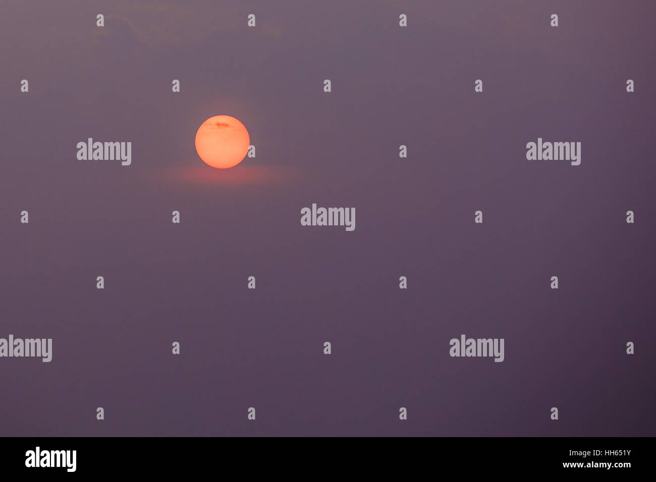 Sun Rising Setting Sun rising and setting hi-res stock photography and images - Alamy