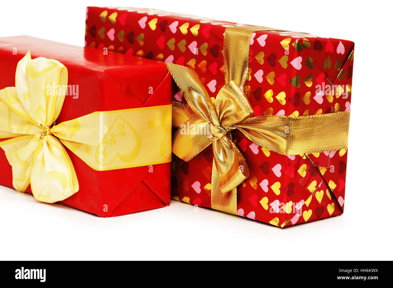 Подарки 2штуке. 2 метровый подарок. Подарок. Подарок сюрприз. Красивая подарочная коробка.