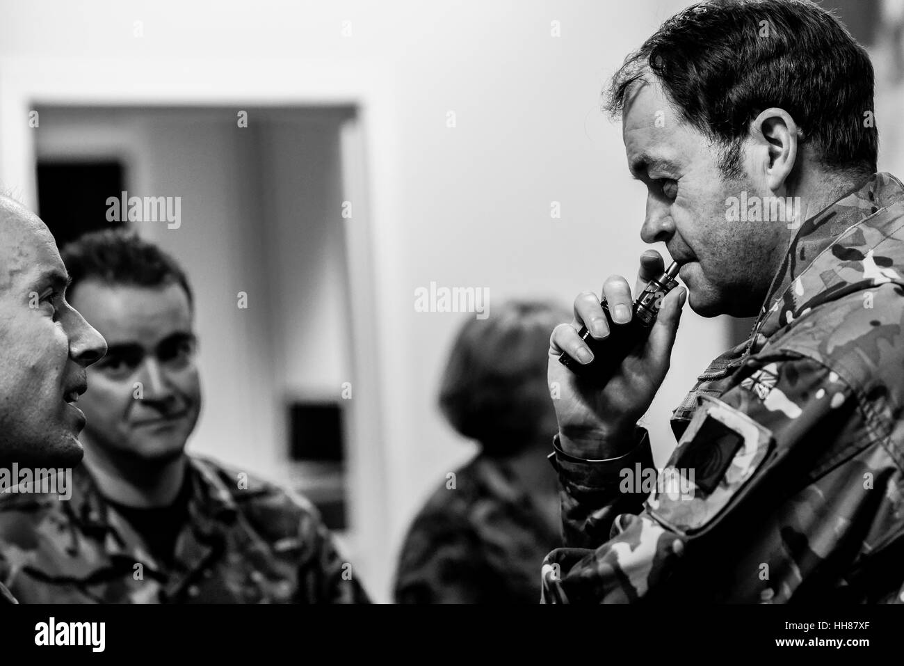 Upavon, UK, 17th January 2017. Lieutenant General Patrick Sanders CBE DSO (Commander of the Field Army) visits Force Troops Command in Wiltshire to present Soldiers with awards for outstanding service to the British Army. Credit: Élan Images/Alamy Live News Stock Photo