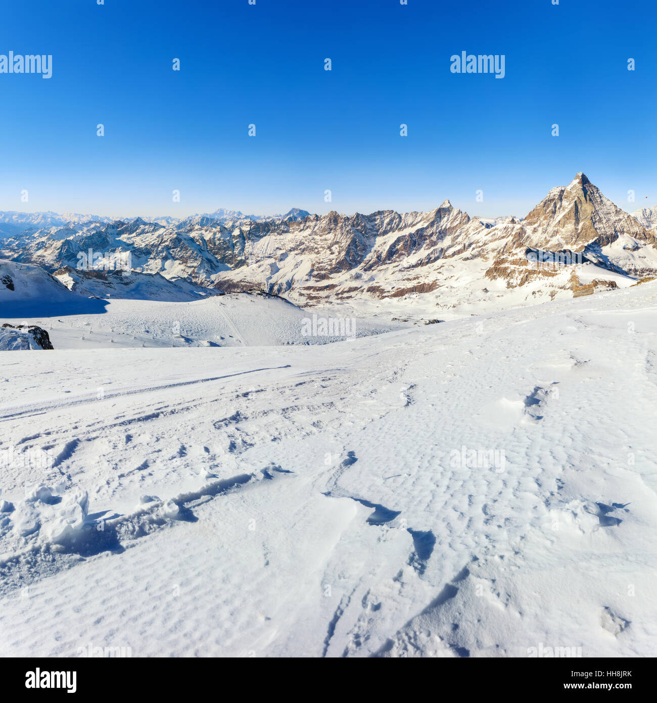 Panorama alps ski resort hi-res stock photography and images - Alamy