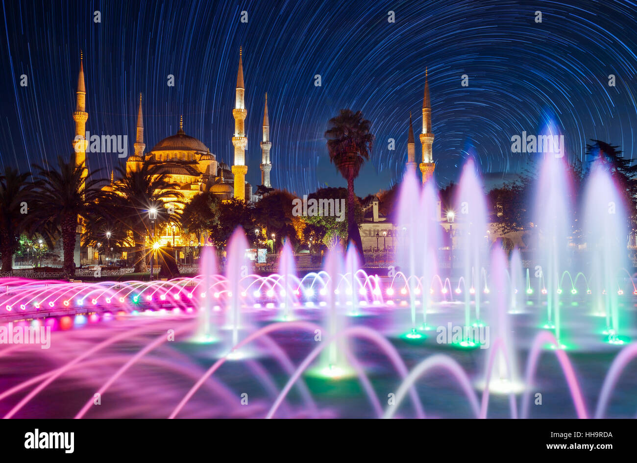Blue Mosque on night in Istanbul Stock Photo - Alamy