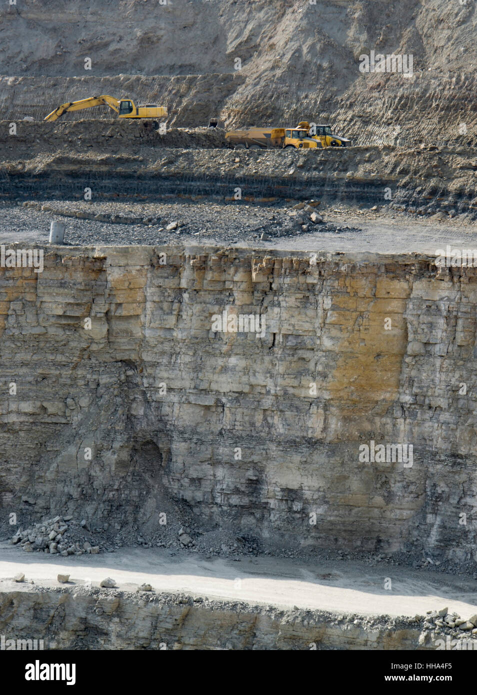 dredger, surface mining, quarry, shovel, stone, ground, soil, earth