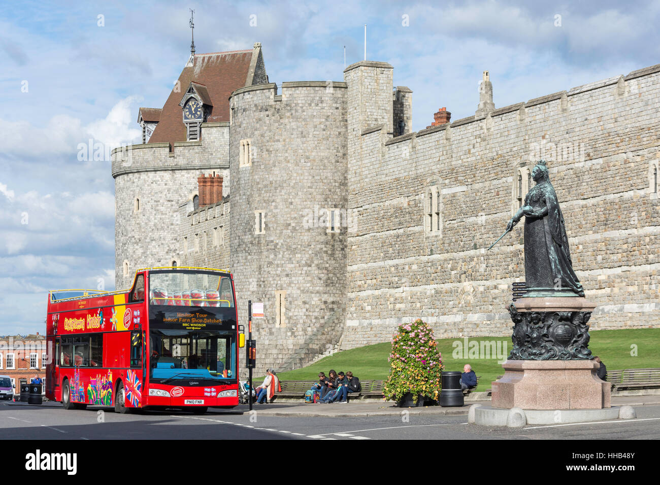 City sightseeing open-top bus by Windsor Castle, High Street, Windsor, Berkshire, England, United Kingdom Stock Photo