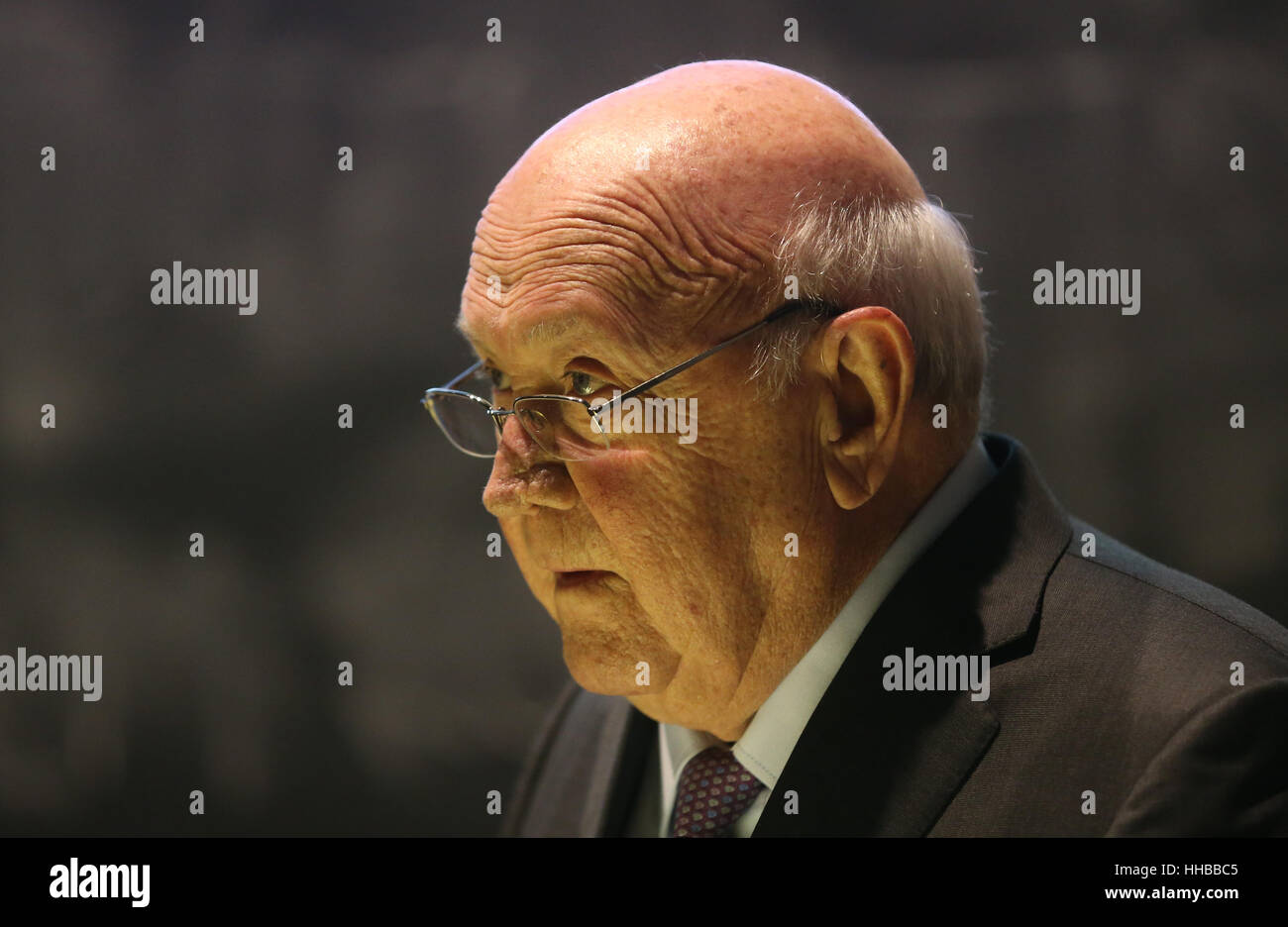 Nobel Peace Prize winner FW de Klerk addresses the Trinity College Law Society after he was presented with the Praeses Elit Award as a recognition of his key role in ending apartheid and his outstanding contribution to reconciliation in South Africa. Stock Photo