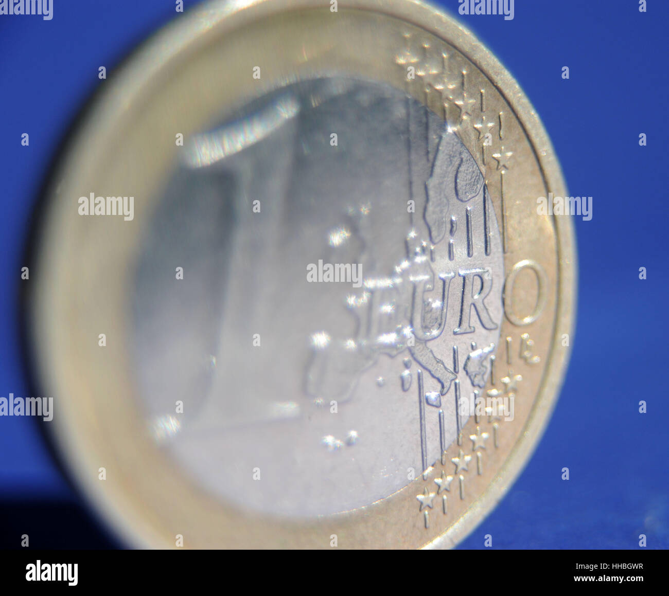 Eine 1- Euromuenze im Detail Stock Photo