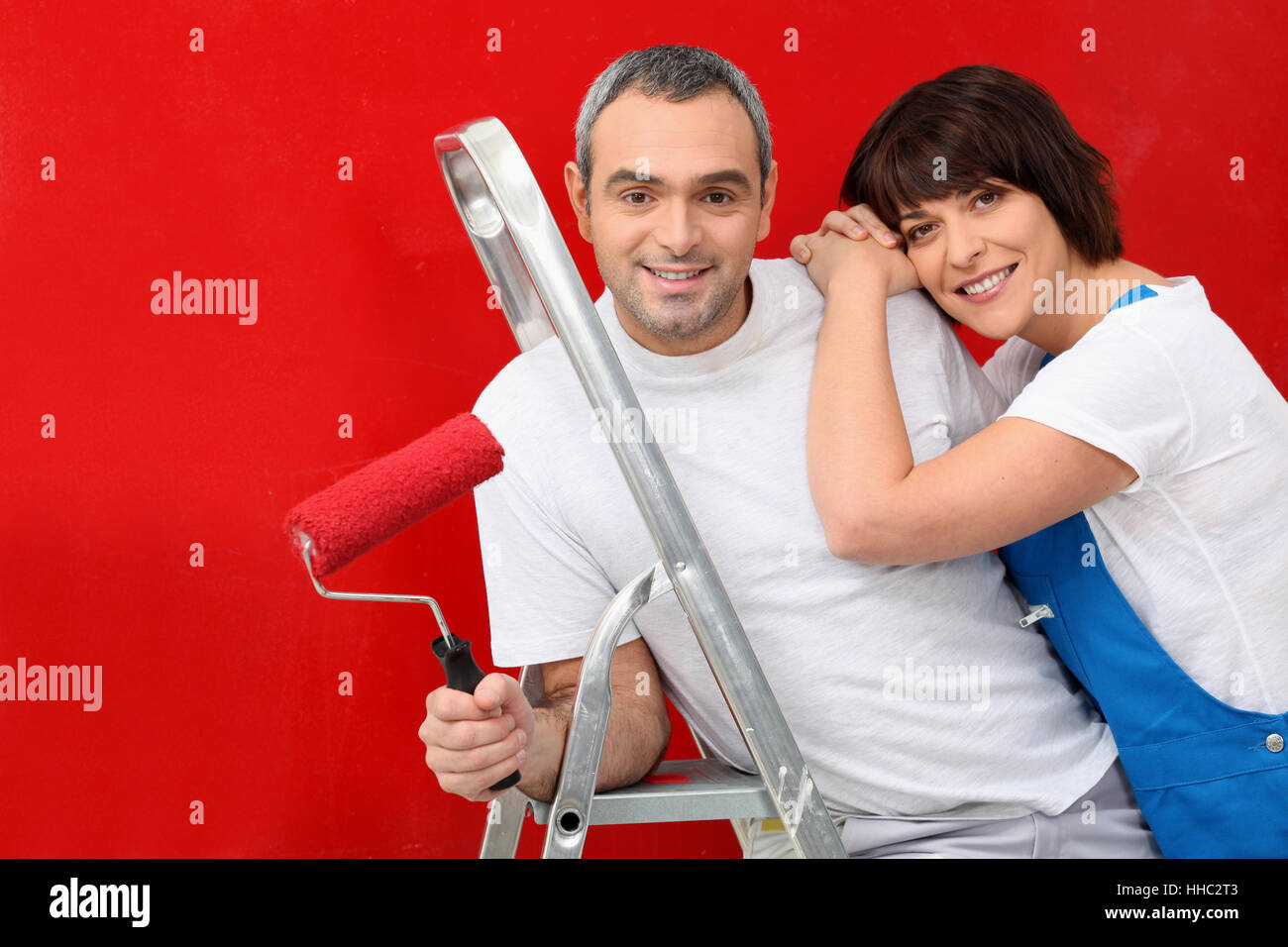 woman, house, building, laugh, laughs, laughing, twit, giggle, smile ...