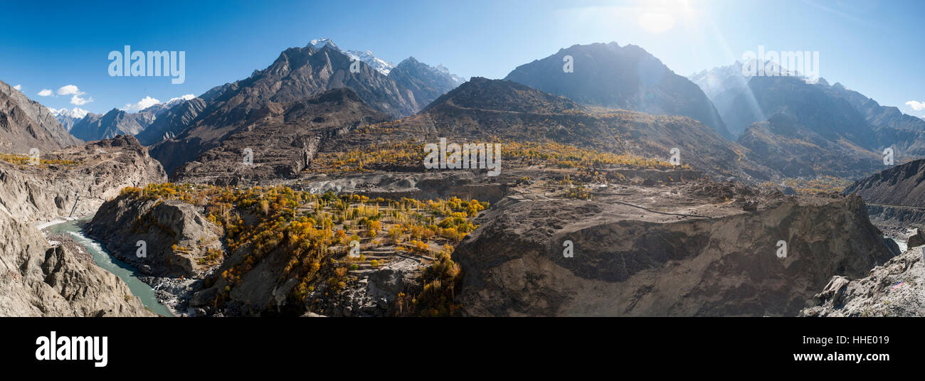 Dramatic Himalayan mountains in the Skardu valley, Gilgit-Baltistan, Pakistan Stock Photo