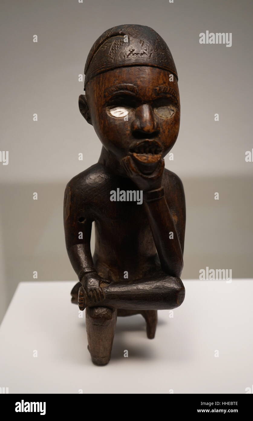 Wooden figure for ancestor worship; Bakongo Tribe; Yombe Group; Democratic Republic of Congo; Africa 20th century Stock Photo