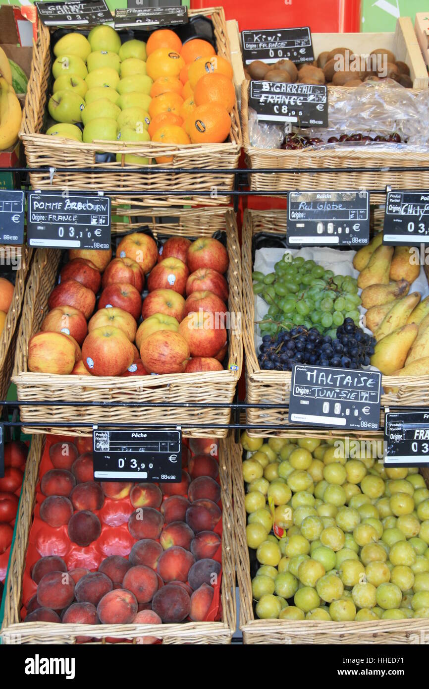 vitamins, vitamines, fruit, pears, market stall, plums, healthy, food, aliment, Stock Photo
