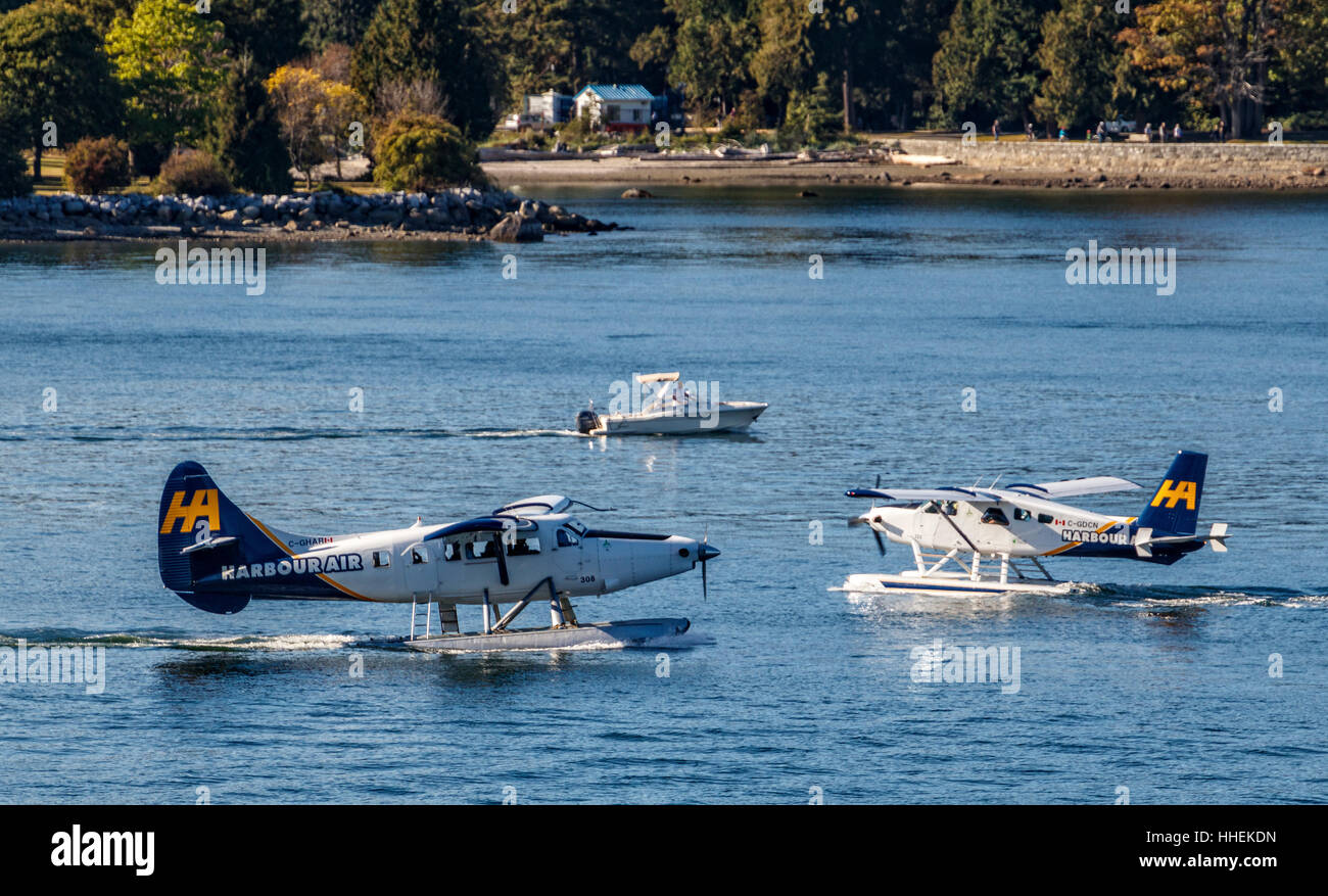 Harbour Air seaplanes preparing for takeoff at the Vancouver Harbour Flight Centre, British Columbia, Canada. Stock Photo