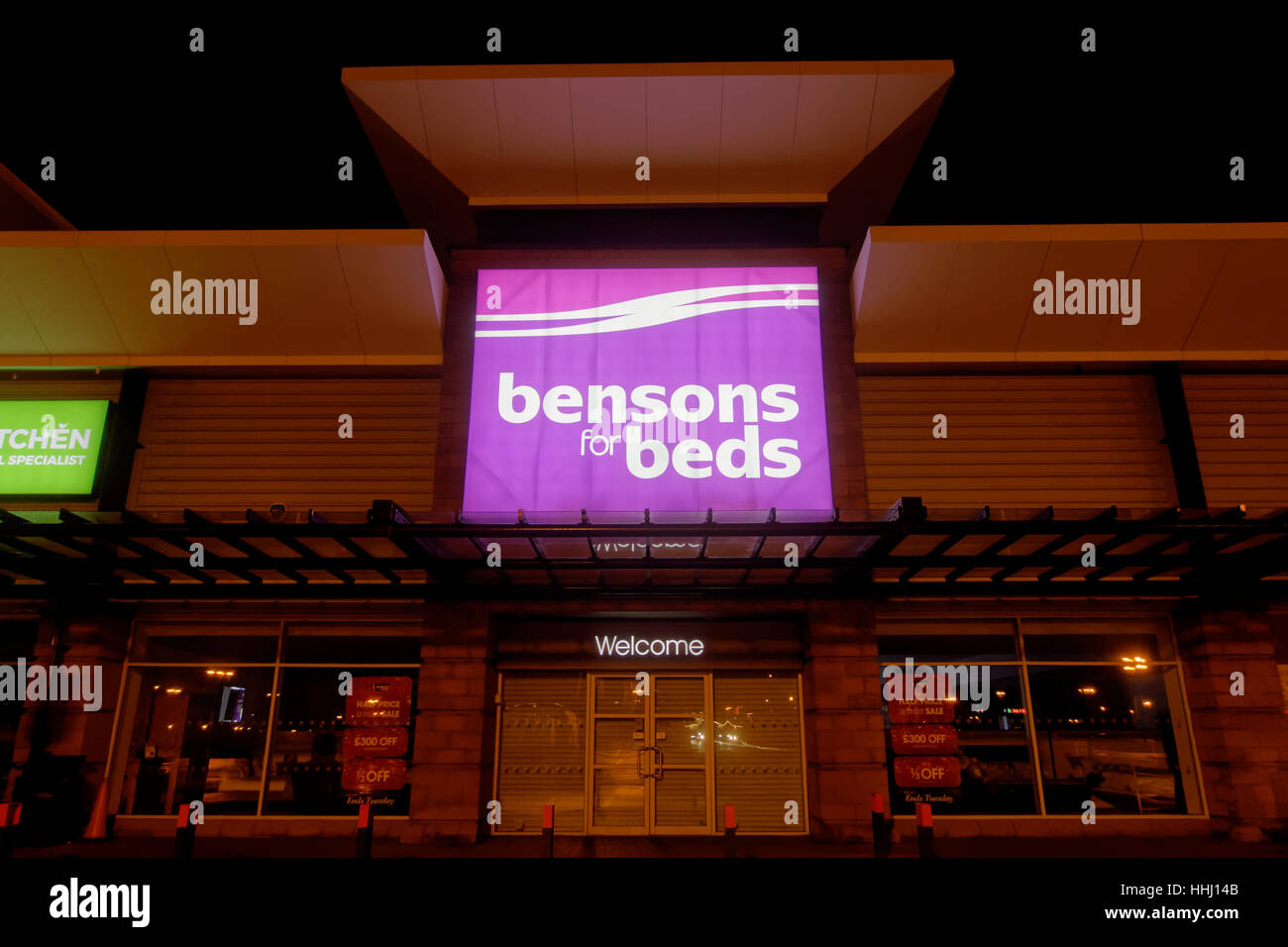 bensons for beds sign at night Great Western Retail Park Stock Photo