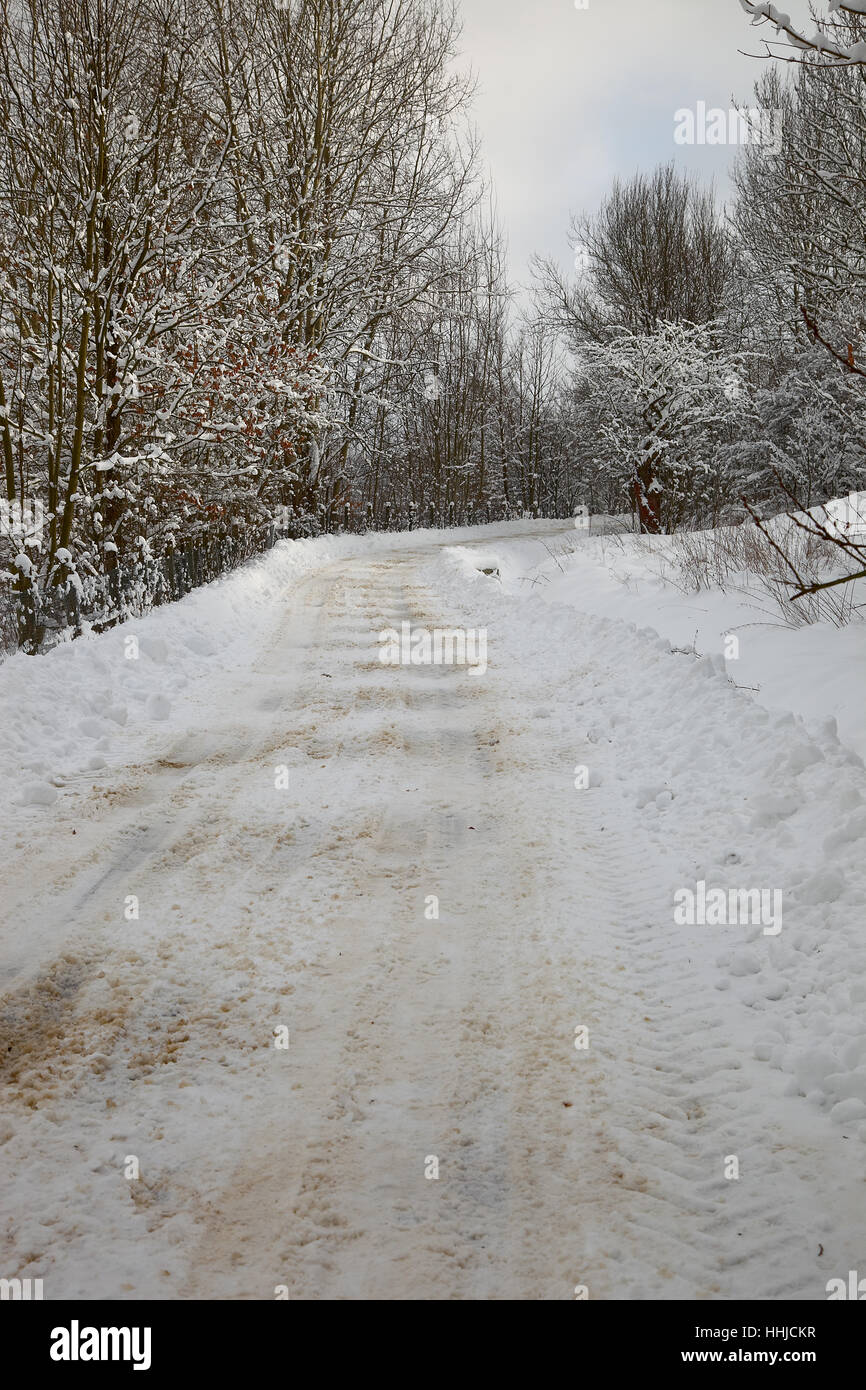 Landscape and snow way hi-res stock photography and images - Alamy