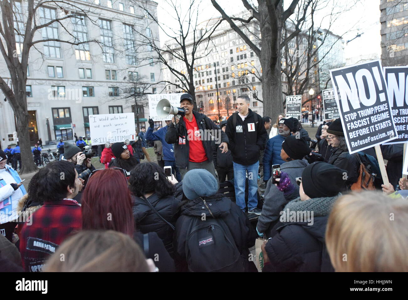 Washington, USA. 19th January 2017. Members of Black Lives Matter & Stop Mass Incarcerations Network protest tomorrow's inauguration. One day before Donald Trump is to be inaugurated as the 45th President of the United States, thousands of people descended upon Washington, D.C. Many were Trump supporters who had tickets to view the inauguration, others waited in line by the Lincoln Memorial to see the free concert by country music singer Toby Keith. Several groups, including Code Pink, Anarchists, Black Lives Matter & Stop Mass Incarceration Network, were also on hand at various points in the  Stock Photo