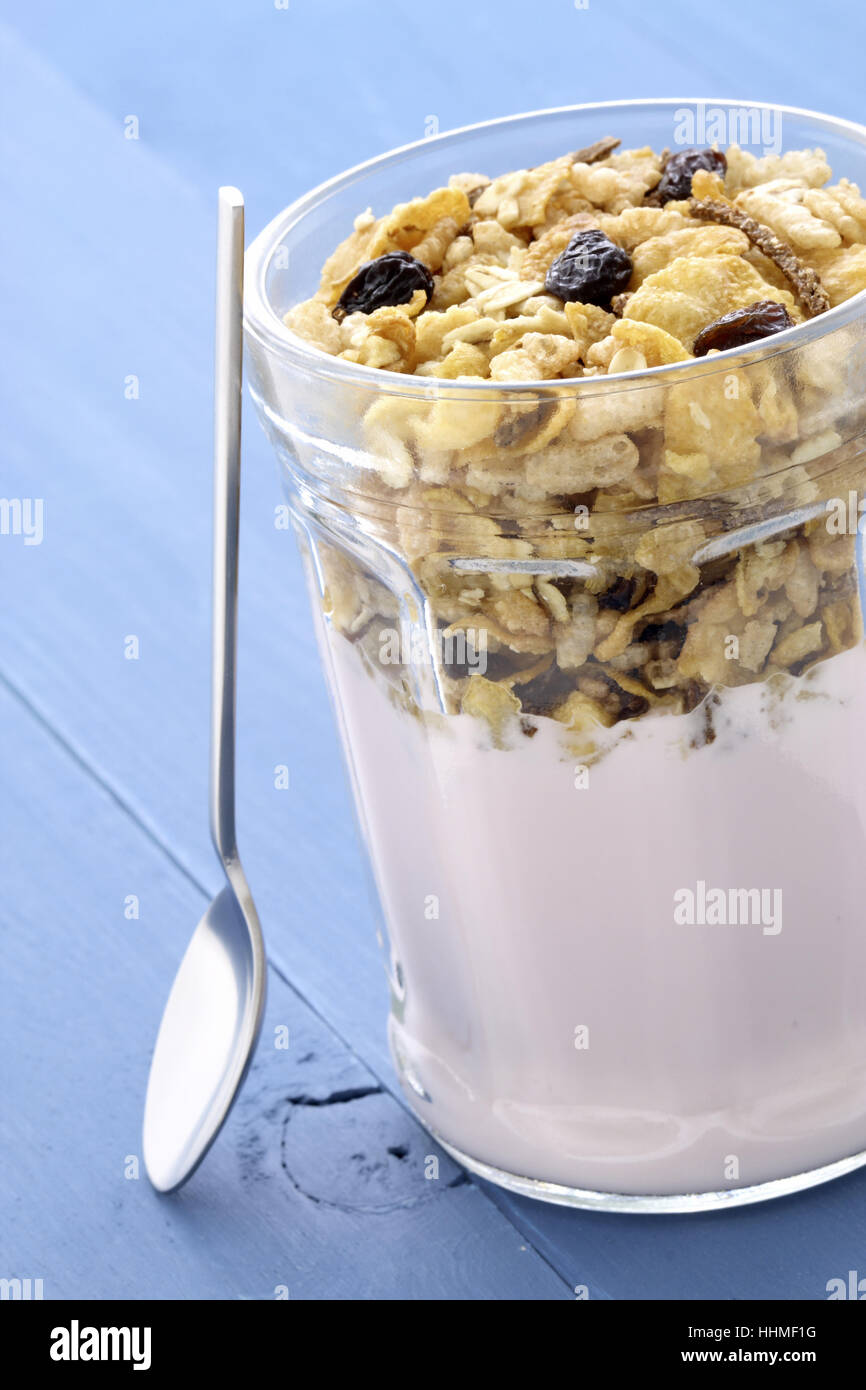 Plain yogurt and almonds hires stock photography and images Alamy