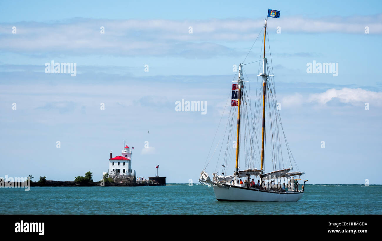 Sail boat on Lake Erie Stock Photo Alamy