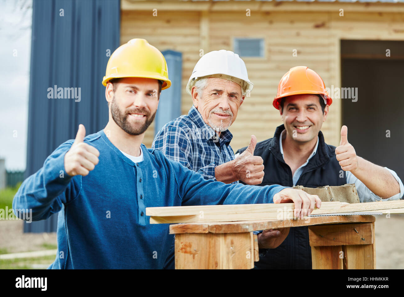 Профессия столяр краснодеревщик. Window repair builders our team. Рабочий на заводе. Рабочий иллюстрация. Два мастера работая.