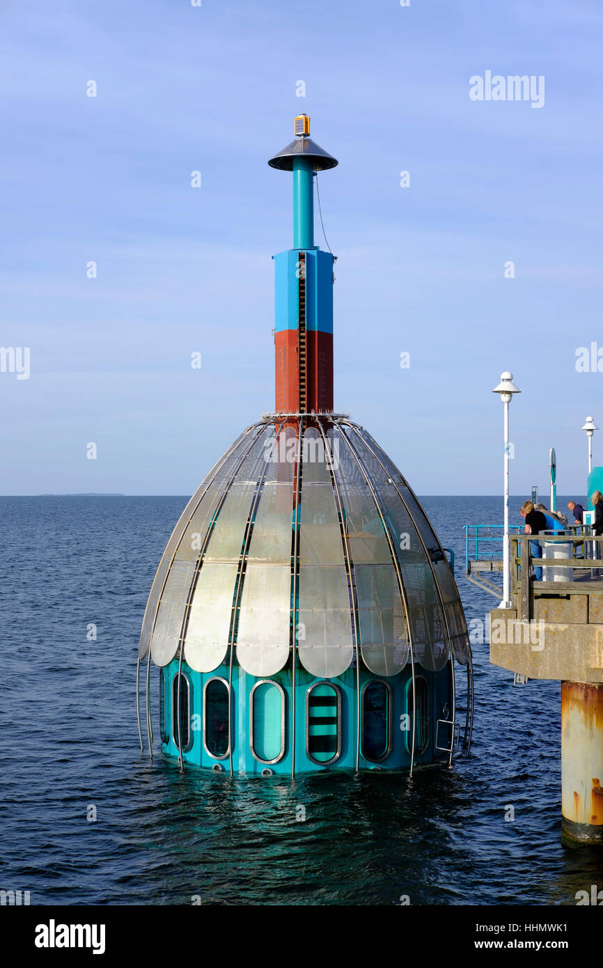 Baltic sea diving hires stock photography and images Alamy