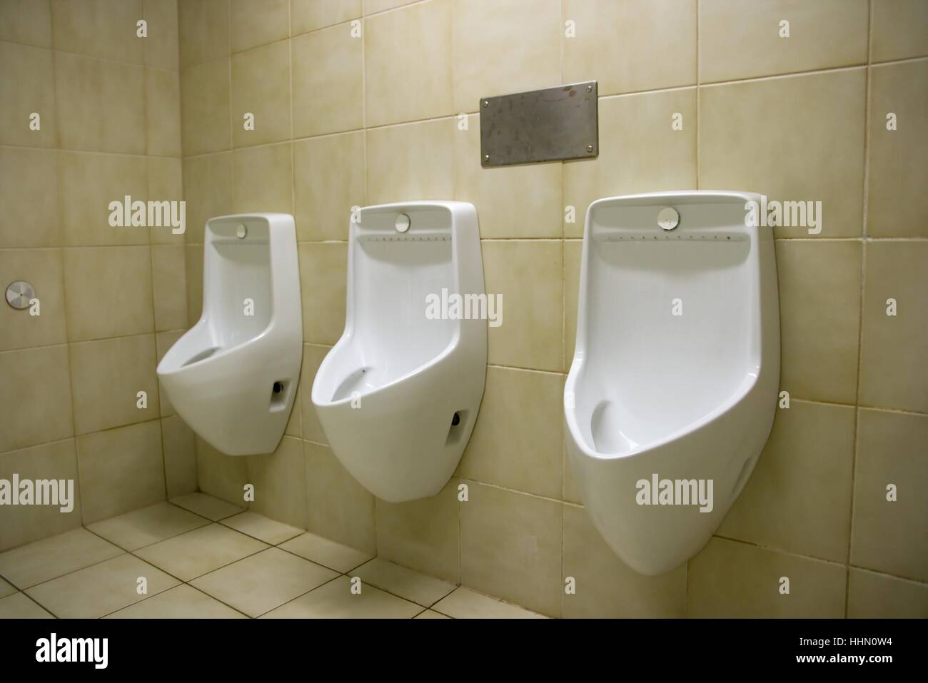Fascinating Josh Piss Closet Photos