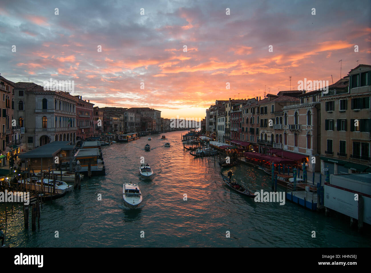 Sunset view of Grand Canal from Rialto Bridge in Venice Stock Photo - Alamy