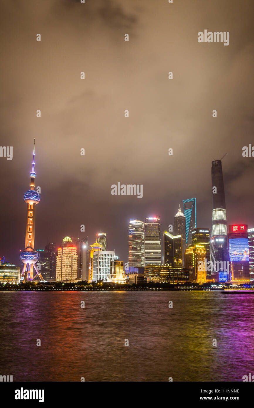 Shanghai pudong night hi-res stock photography and images - Alamy