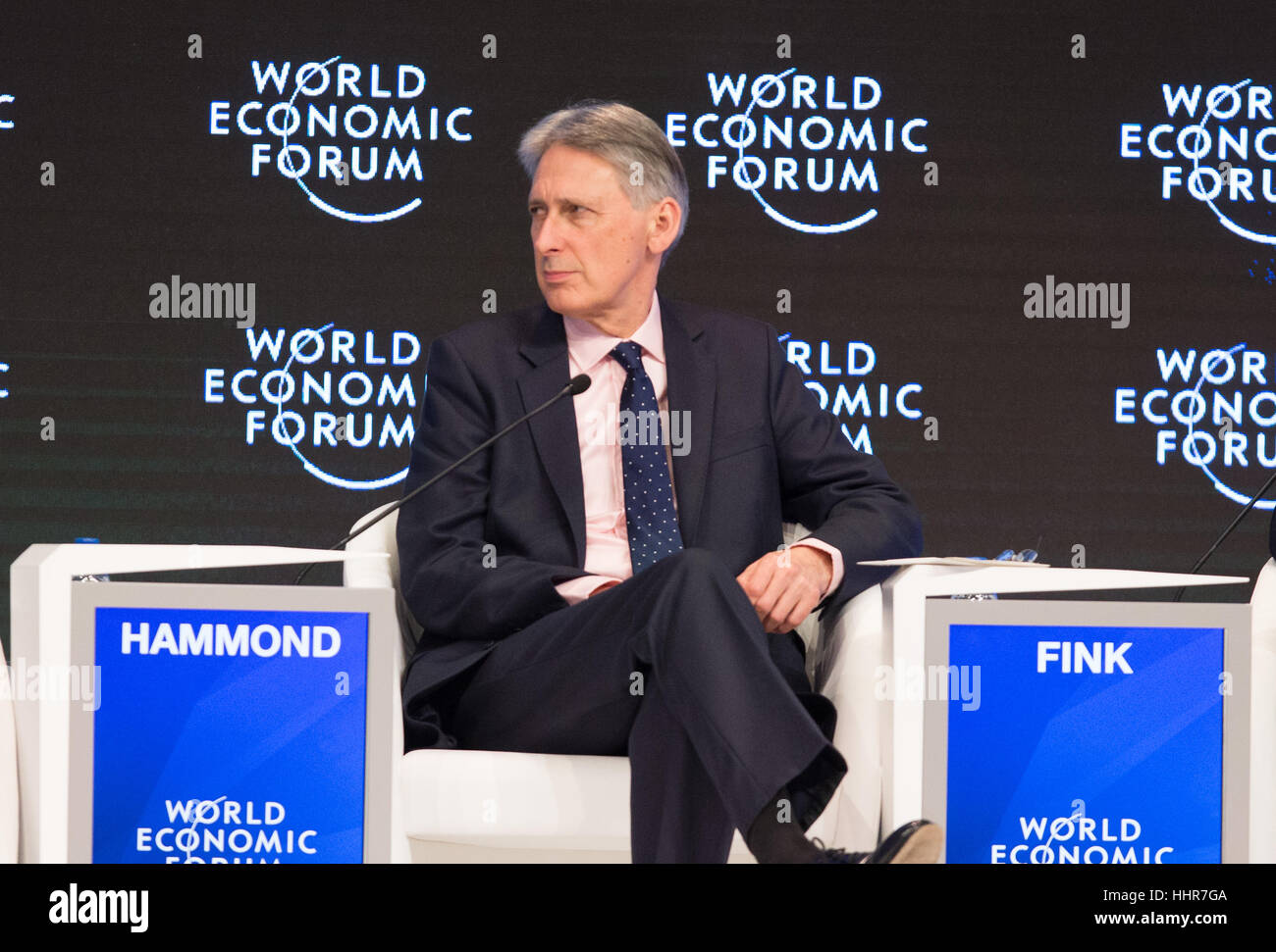 (1701020) -- DAVOS, Jan. 20, 2017 (Xinhua) -- Philip Hammond, the United Kingdom's Chancellor of the Exchequer, attends the annual meeting of the World Economic Forum (WEF) in Davos, Switzerland, Jan. 20, 2017.(Xinhua/Xu Jinquan)(gl) Stock Photo