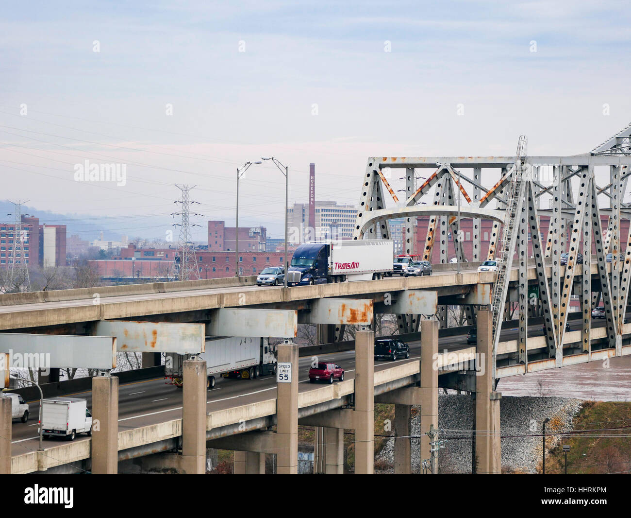 Interstate 75 Ohio River Bridge. Covington, Kentucky Stock Photo - Alamy