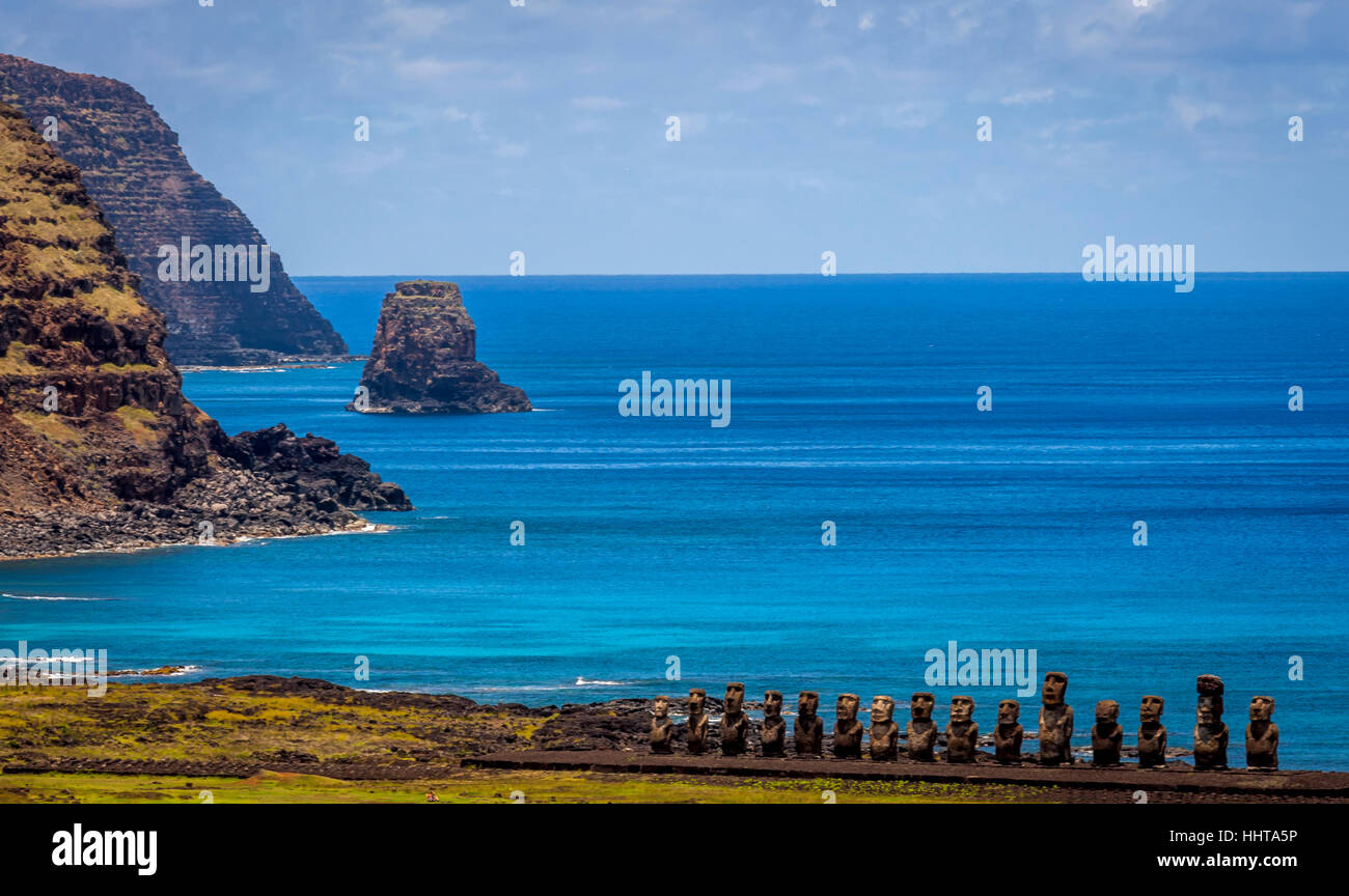 View of Ahu Tongariki ceremonial platform with 15 Moai's (statues) along the seashore Stock Photo