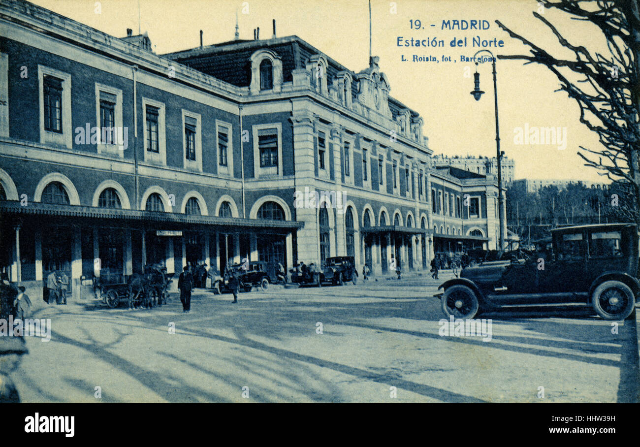 Railway station -  Estacion del Norte, Madrid/ Railway station. Vintage car. Stock Photo