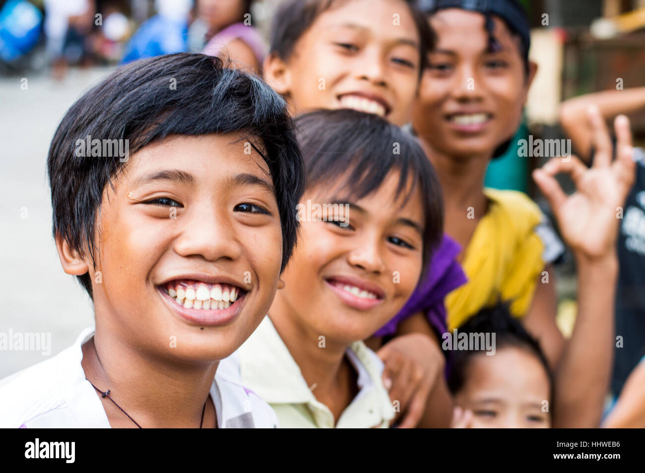 Children in slum by Bangkerohan River, Davao, Davao Del Sur, Philippines Stock Photo