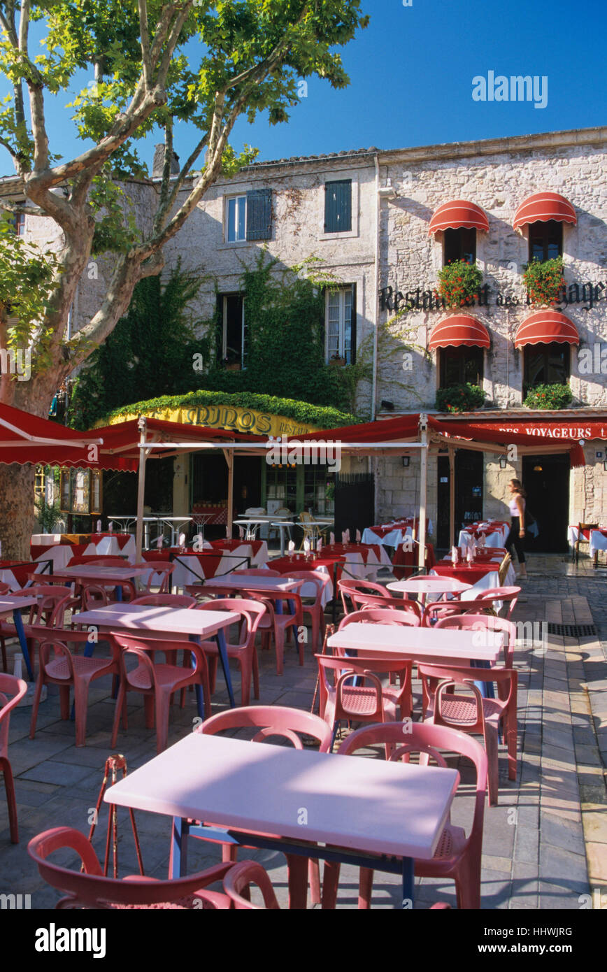camargue-france-restaurant-hi-res-stock-photography-and-images-alamy