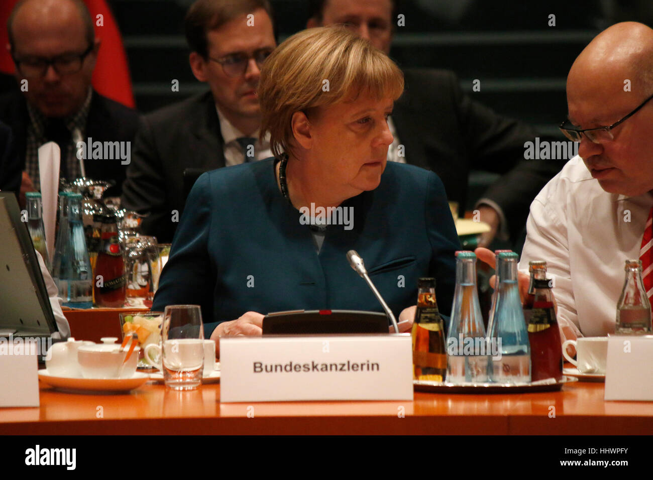 BKin Angela Merkel, Peter Altmaier - Treffen der dt. Bundeskanzlerin mit den Ministerpraesidenten der Laender, Bundeskanzleramt, 8. Dezember 2016, Ber Stock Photo