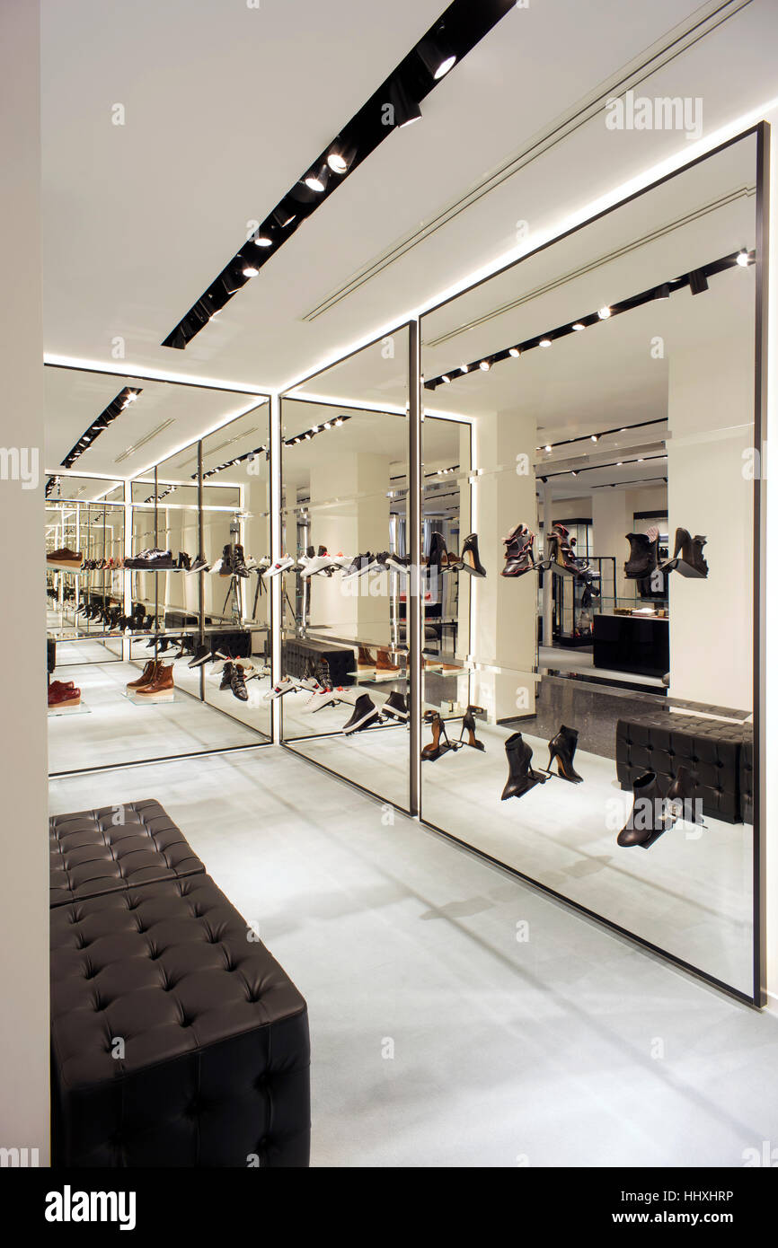 Interior of a contemporary luxury fashion store Stock Photo - Alamy
