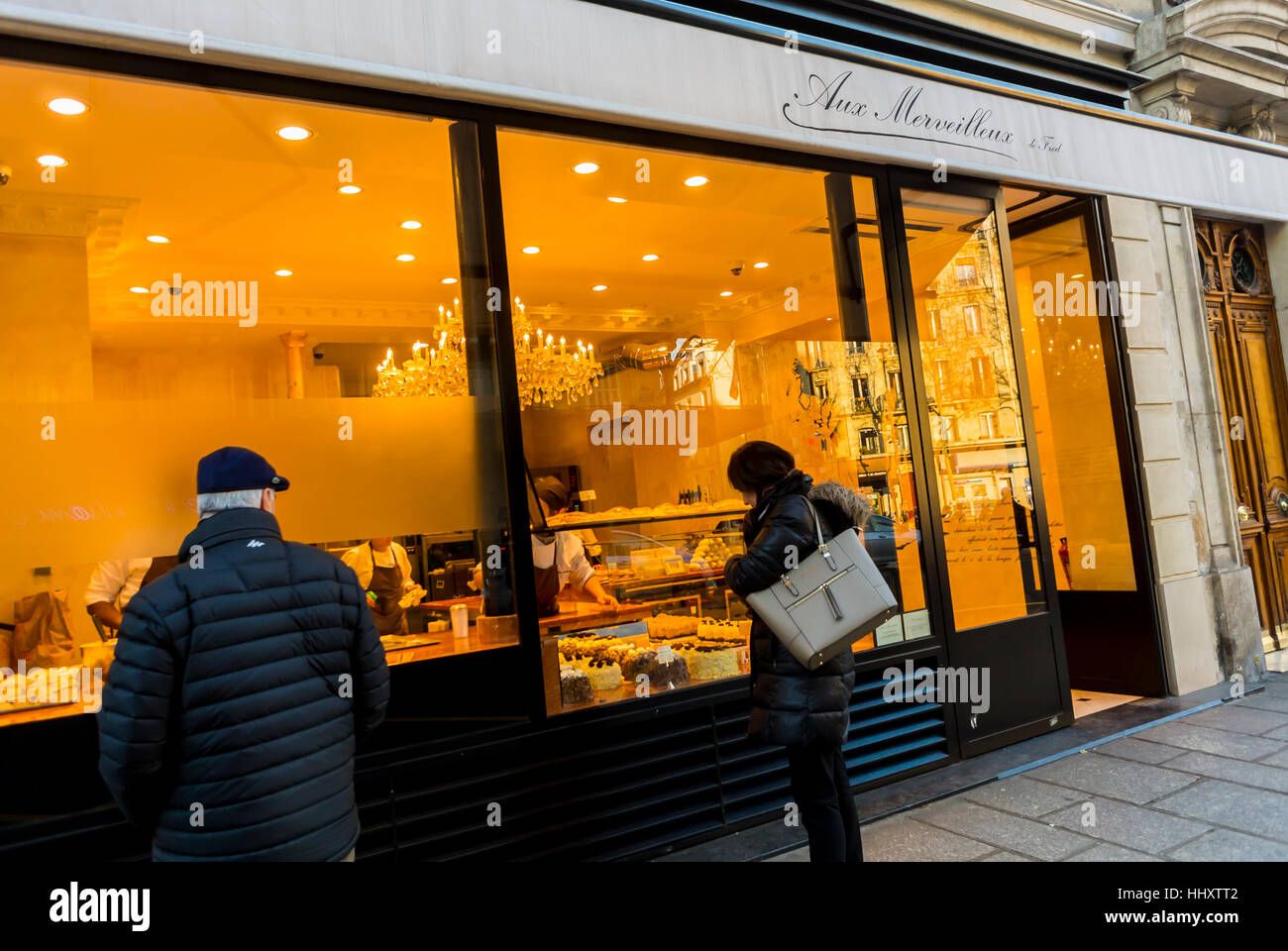 Paris, France, Luxury Shop Front on Shopping Street, Rue du Faubourg Saint  Honoré, Hermés Shop Windows Stock Photo - Alamy