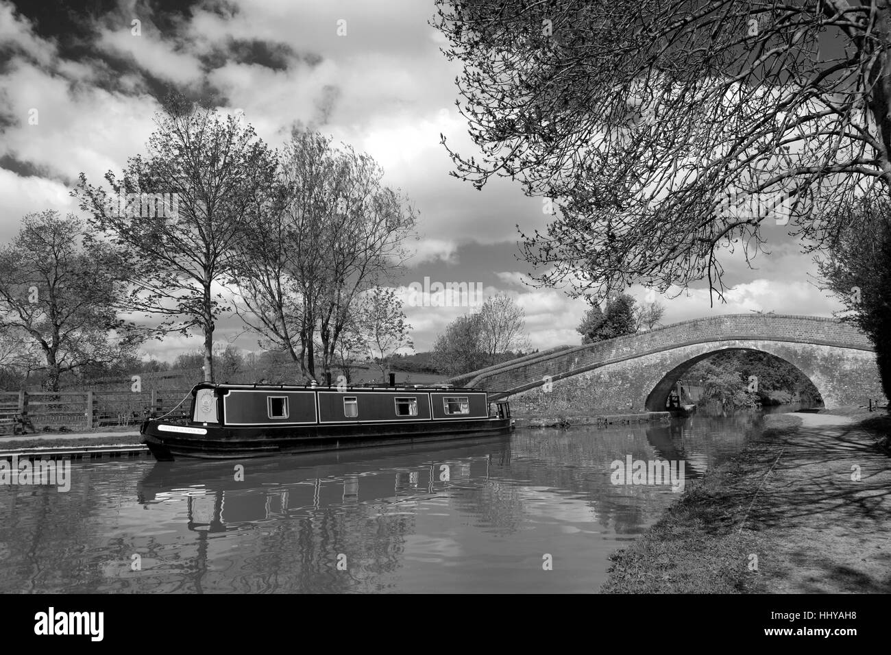 A narrowboat in the lockgates at Foxton Locks on the Grand Union Canal, Leicestershire, England; Britain; UK Stock Photo