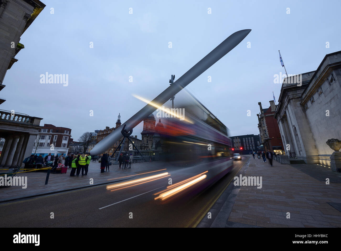 The Ferens Art Gallery alongside the Rotor Blade artwork installed for Hull City of Culture 2017 Stock Photo