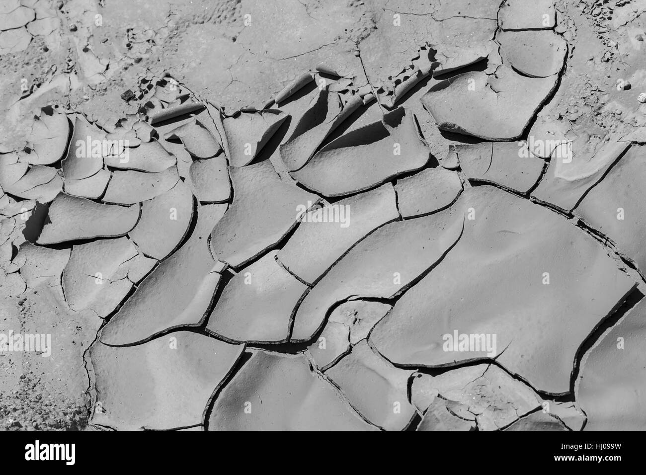 Dried cracked dirt road hi-res stock photography and images - Alamy