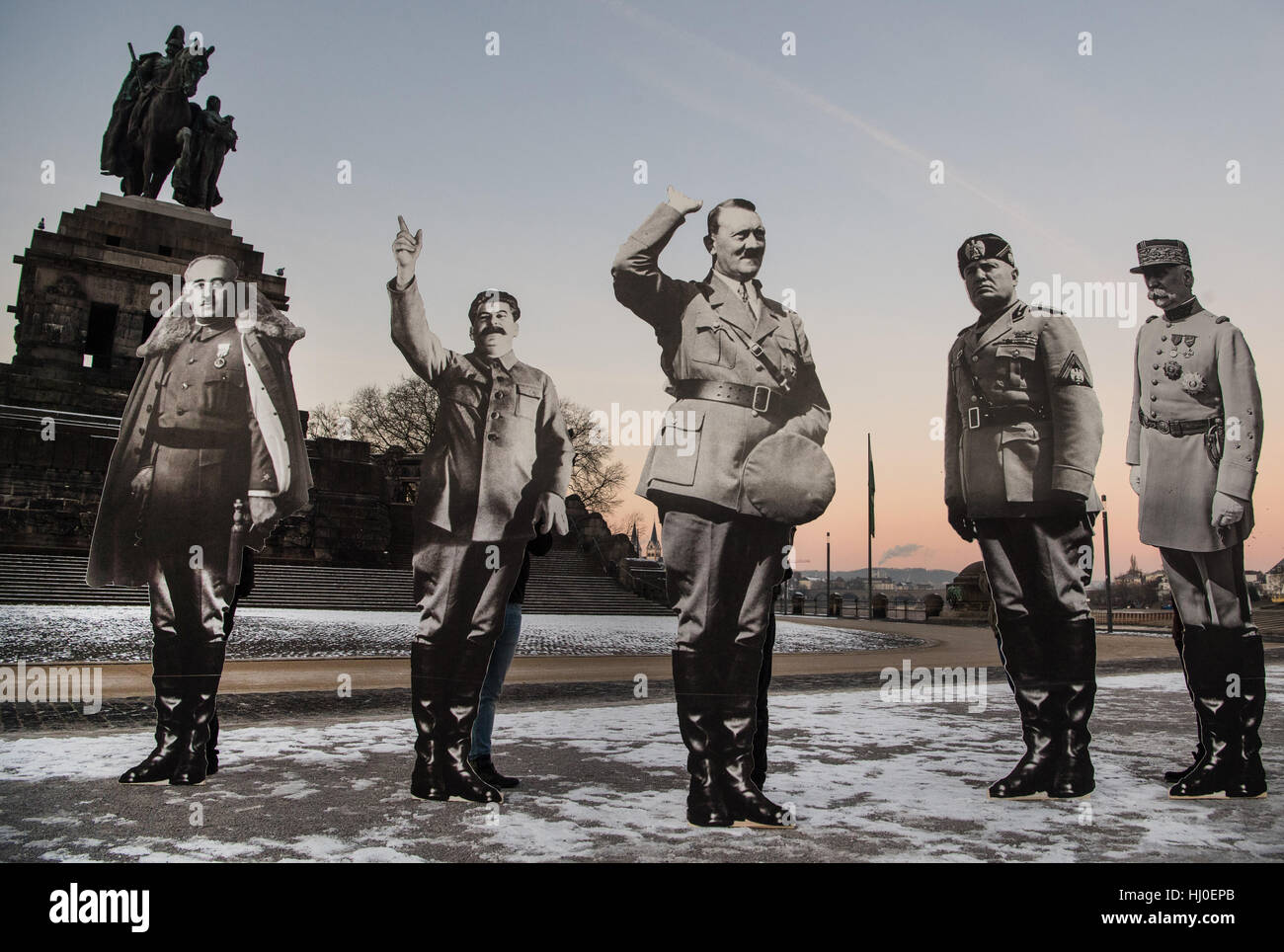 Campaigning group avaaz hires stock photography and images Alamy