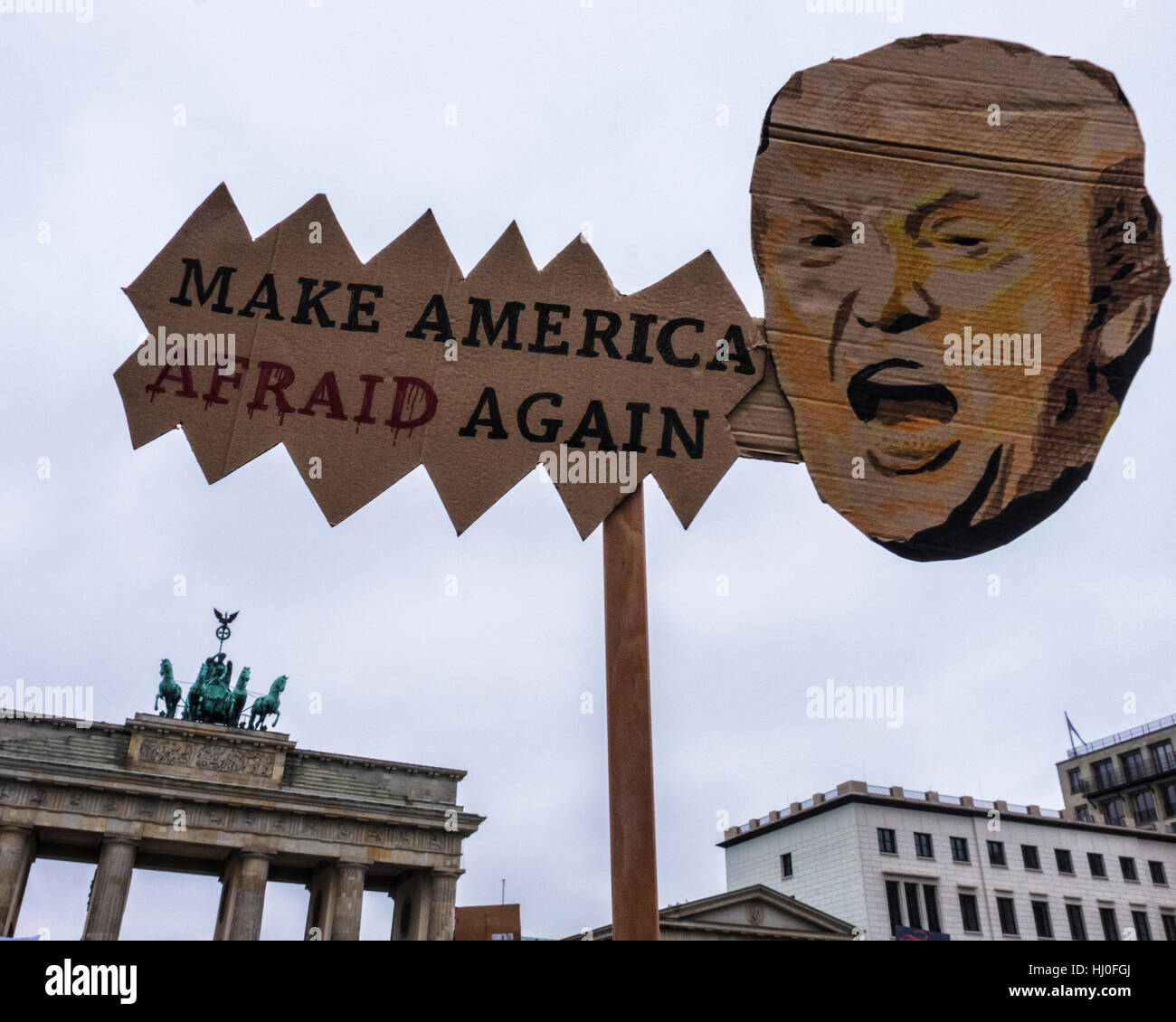 Berlin, Germany, 21st January 2017. Women, Men and Children gathered at the Pariser Platz outside the US Embassy today to protest against the newly inaugurated President, Donald Trump. Protests planned in London, Berlin, Oslo, Toronto and other cities around the world, will express the fear that Donald Trump poses a threat to human and civil rights. Eden Breitz/Alamy Live News Stock Photo